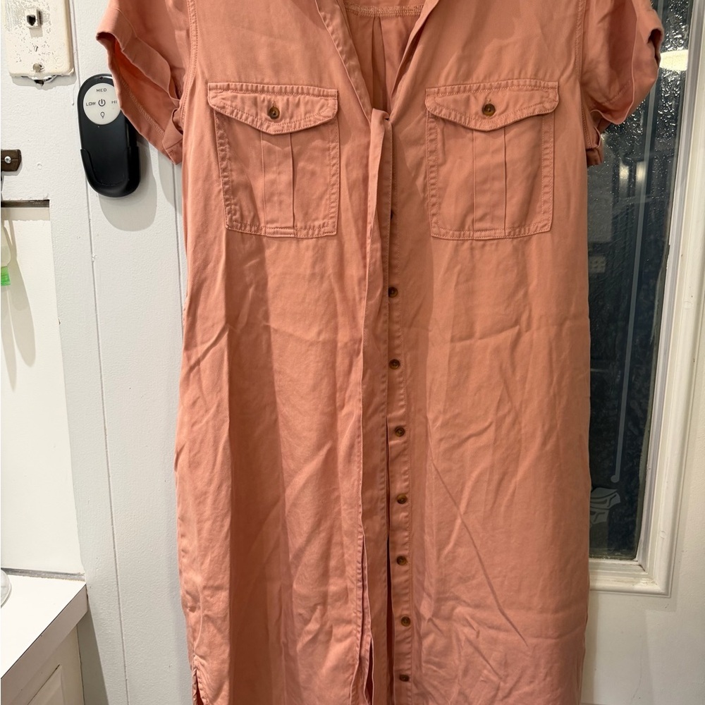 Wild Rose Peach Button-Up Midi Dress - Picture 3 of 4